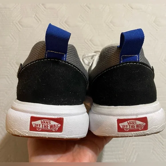 Vans Men’s Ultra Range Sneakers Black/ Gray with Blue detail Size 10.5 - Picture 7 of 9